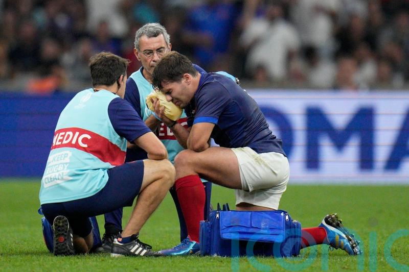 France captain Antoine Dupont given go-ahead to return following surgery
