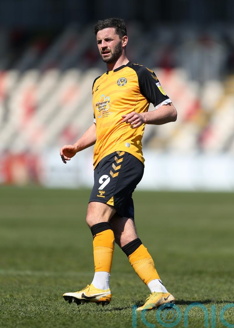 Padraig Amond scores stunner as Woking beat lowly AFC Fylde