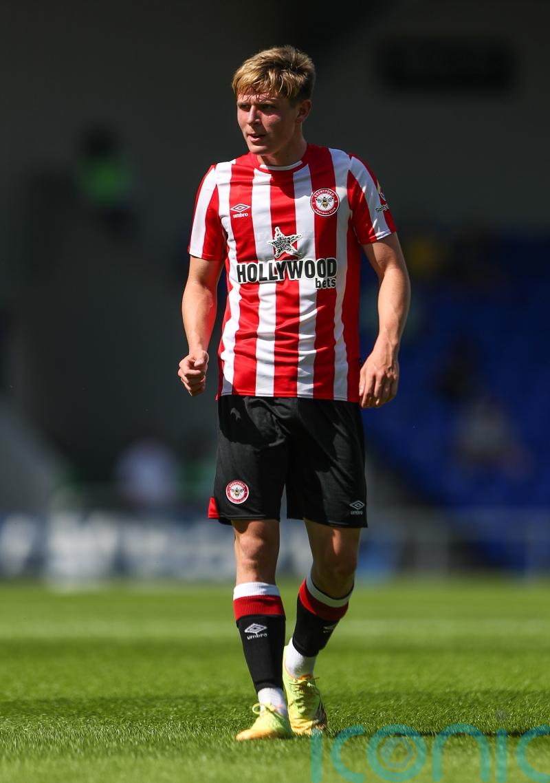 Fin Stevens opens Oxford account in comfortable win over Shrewsbury