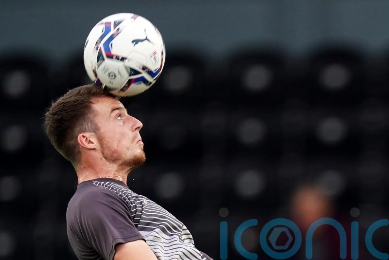 Conor Shaughnessy&rsquo;s stoppage-time winner against Wycombe keeps Portsmouth top