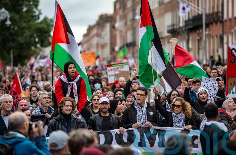 Thousands march in Dublin in support of Palestinians