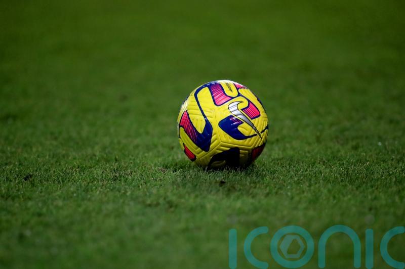 Wanderers see off Shots to get National League campaign back on track