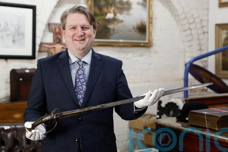 Sword pistol linked to 1689 Siege of Derry sells for &pound;40,000 at auction