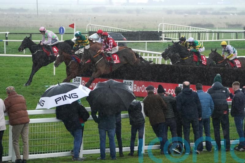 Fairyhouse off as Storm Debi hits