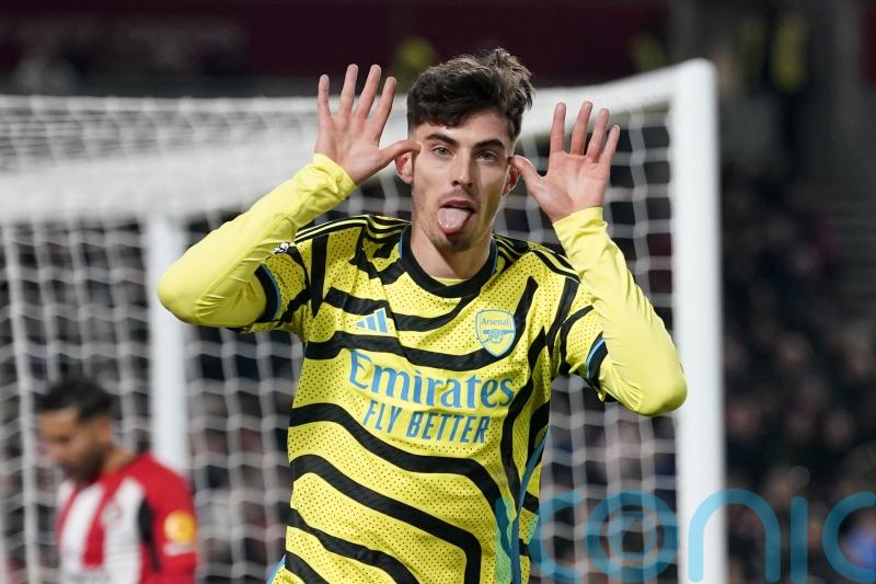 Late Kai Havertz goal sees Arsenal beat Brentford to reach Premier League summit