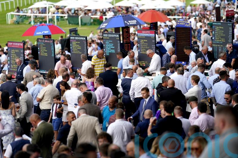 Parliament urged to hold &lsquo;crucial&rsquo; debate into affordability checks