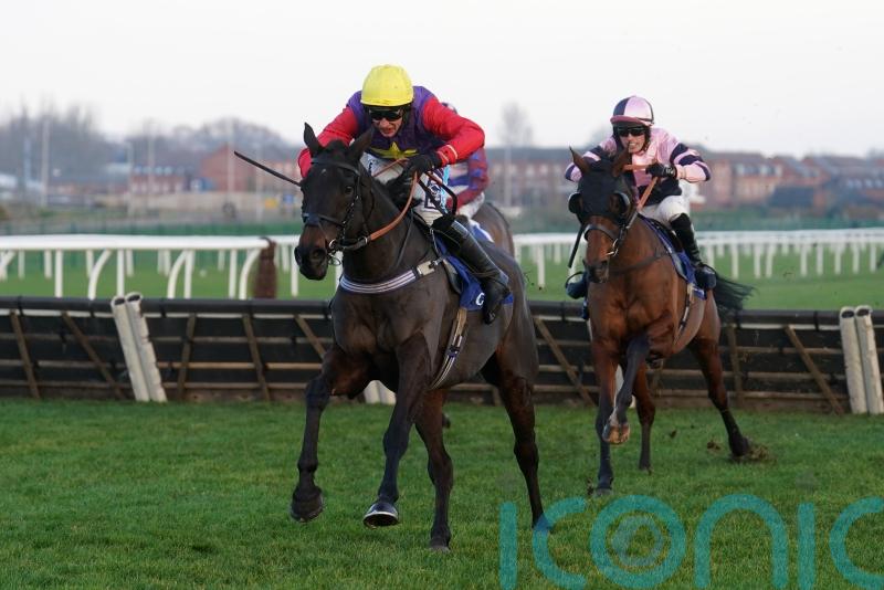 Dashel Drasher fends off late Paisley Park challenge