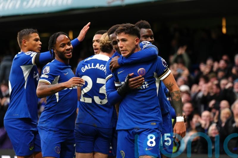 Chelsea hold on to beat Brighton despite playing second half with 10 men