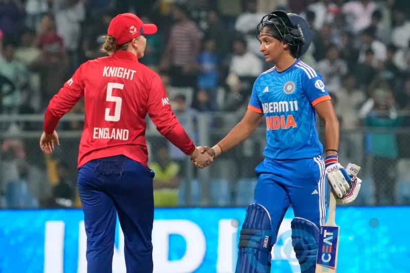 England beaten in final match of T20 series as India claim consolation victory