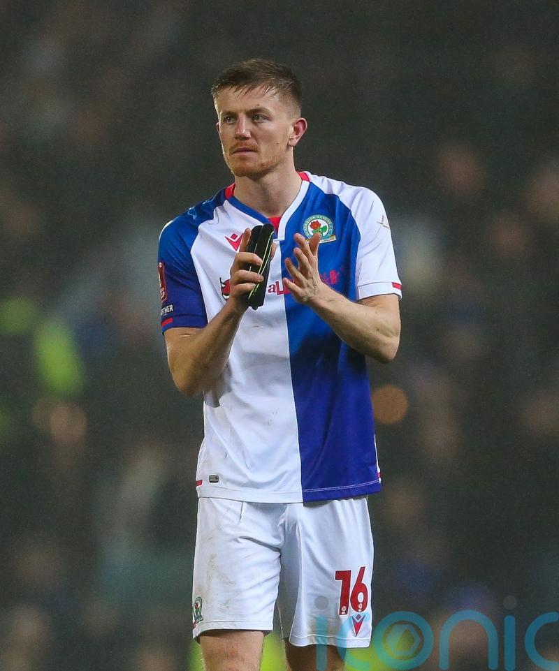 Blackburn beat Bristol City to close in on the play-offs