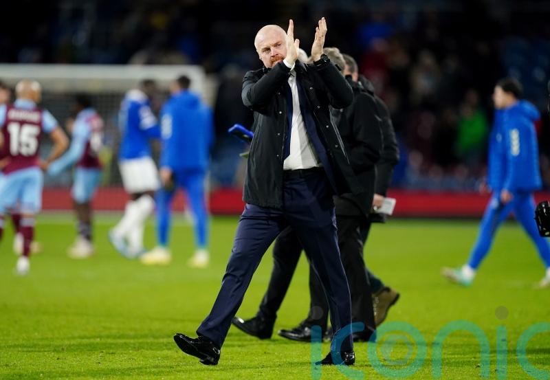 Fringe benefits for Sean Dyche as duo return and help Everton&rsquo;s climb continue