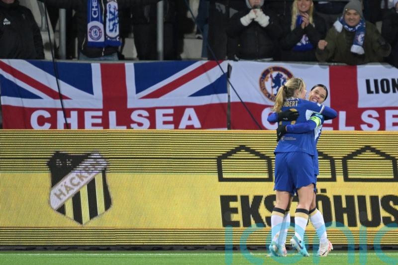 Erin Cuthbert nets twice as Chelsea beat Hacken to top Champions League group