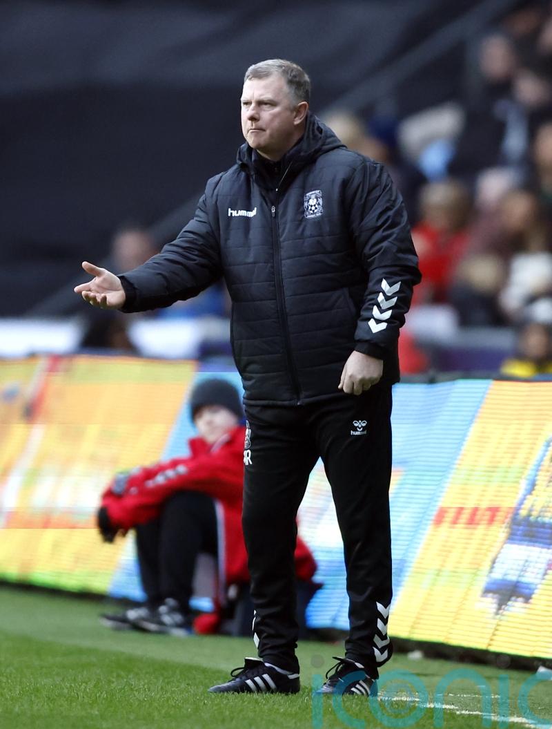 Mark Robins &lsquo;furious&rsquo; at Liam Kitching red card after Coventry beat Wednesday