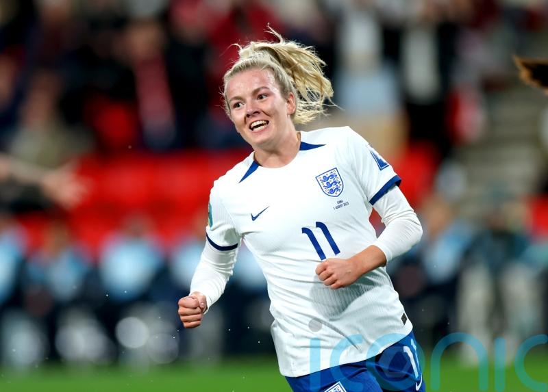 Lauren Hemp wishes whole England team were recognised in New Year Honours list