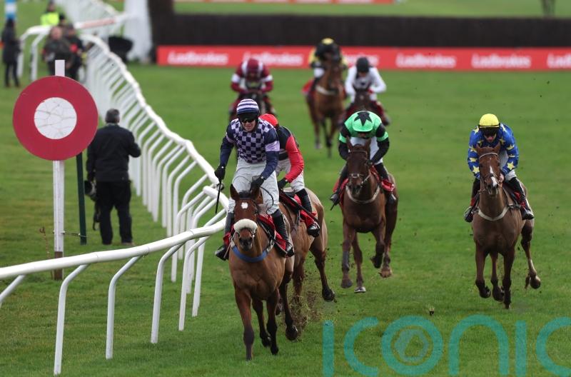 Lacey has another Kempton target for Blow Your Wad