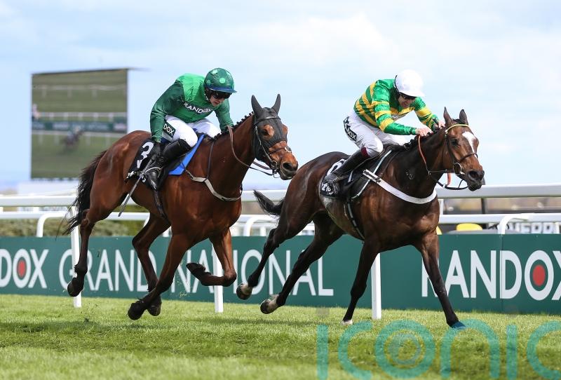 El Fabiolo and Jonbon scare off Clarence House opposition