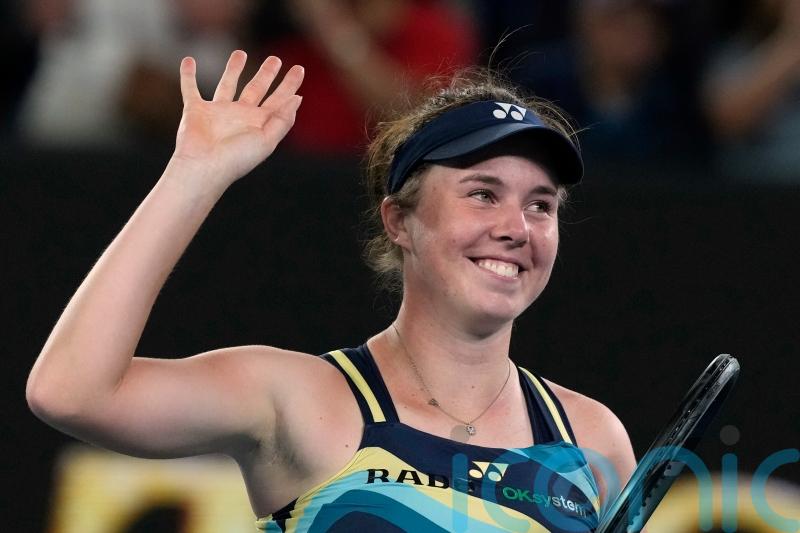 Iga Swiatek suffers shock Australian Open exit against Linda Noskova