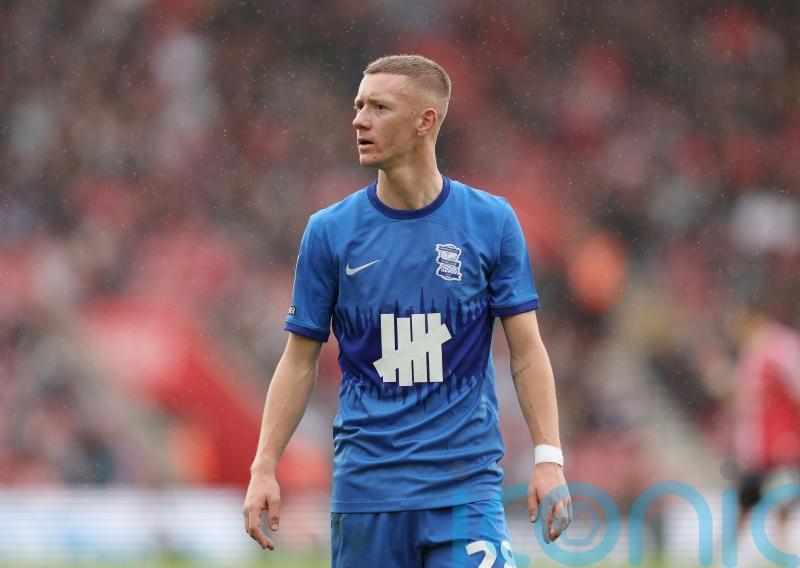 Birmingham continue Tony Mowbray&rsquo;s unbeaten start with win at Stoke