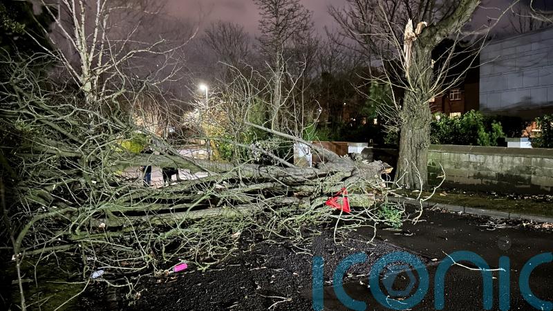 Storm Isha leaves thousands of people without power