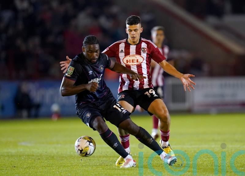 Sonny Cox snatches Exeter a vital victory at Bristol Rovers