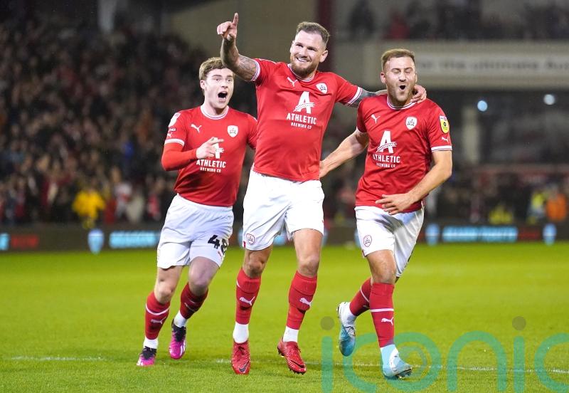 James Norwood scores two penalties as Oldham move up to fifth