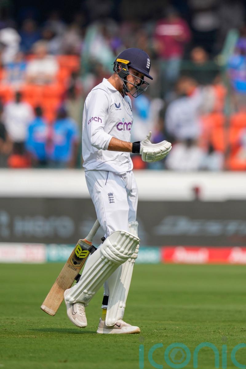 No question of Tom Hartley hiding away after tough England start &ndash; Ben Duckett