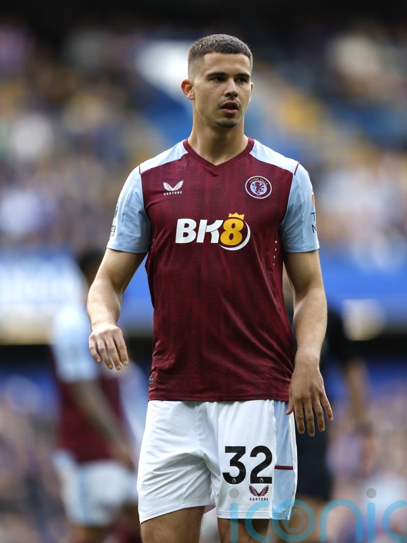 Leander Dendoncker joins Napoli on loan from Aston Villa