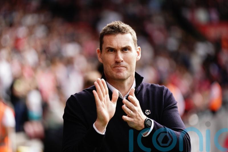 Matt Taylor hails Rovers&rsquo; first-half display and heaps praise on Chris Martin