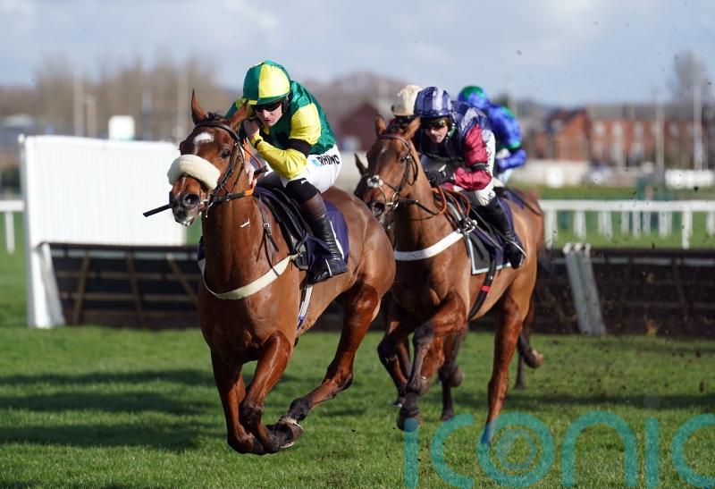 Headway makes all for Newbury glory