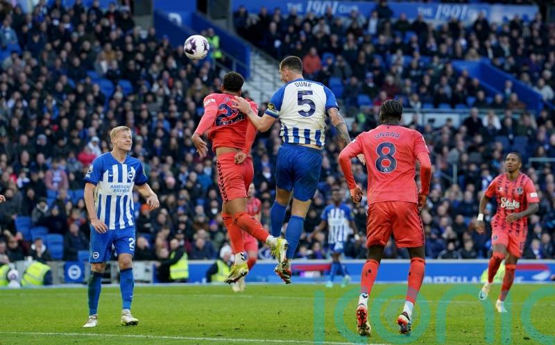 Lewis Dunk&rsquo;s last-gasp leveller earns 10-man Brighton draw with Everton