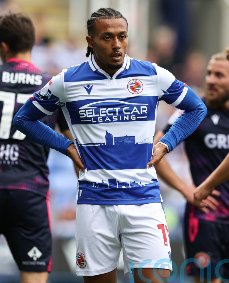 Reading put aside their off-field worries with thumping win over Cambridge