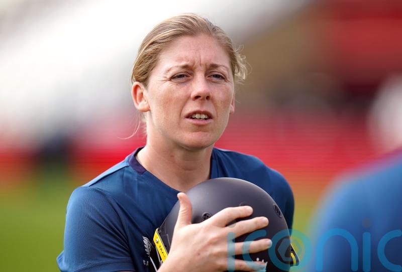 Heather Knight calls for more composure from England after collapse against NZ