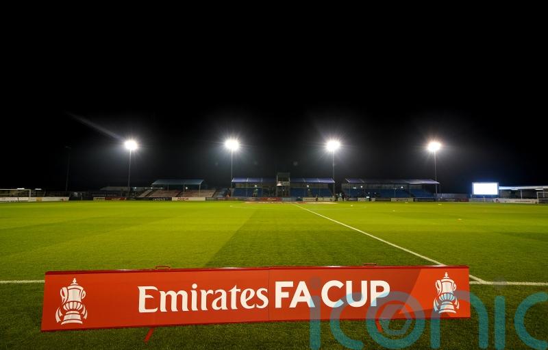 Southend keep slim play-off hopes alive with victory at Solihull