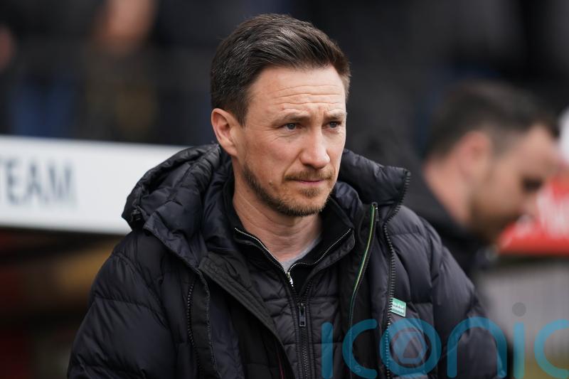 &lsquo;Horrendous&rsquo; errors cost Notts County against Swindon &ndash; Stuart Maynard