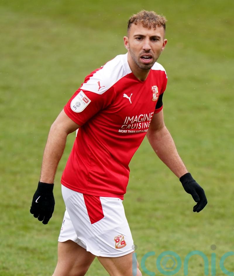 Hallam Hope on target as Oldham draw with Rochdale