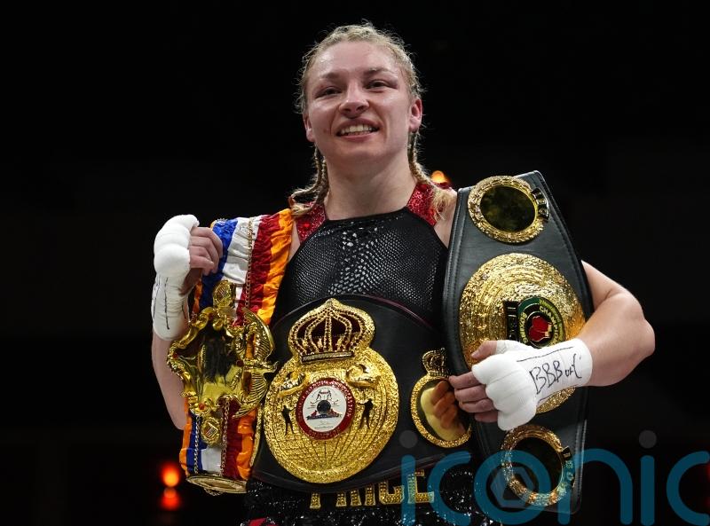 Lauren Price crowned welterweight world champion in Cardiff
