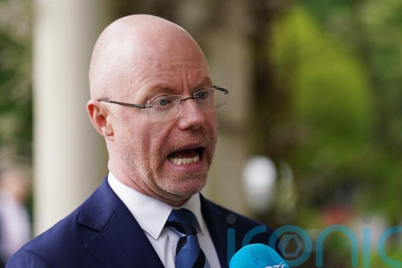 Government announces new beds &lsquo;equivalent to six large hospitals&rsquo;