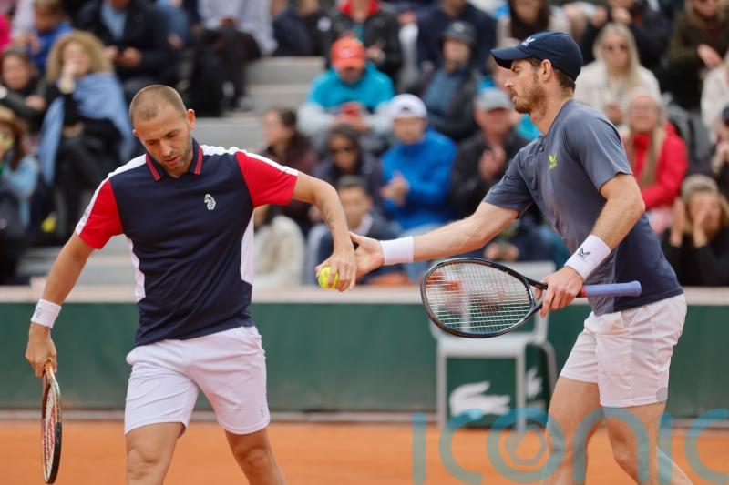 Andy Murray considers Wimbledon doubles campaign with brother Jamie