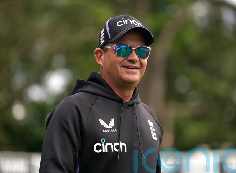 Matthew Mott hopes Josh Hazlewood&rsquo;s comments about England are &lsquo;tongue in cheek&rsquo;