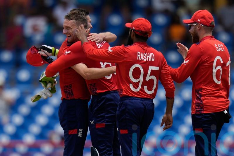 Jos Buttler impresses behind stumps as England keep South Africa to 163 for six