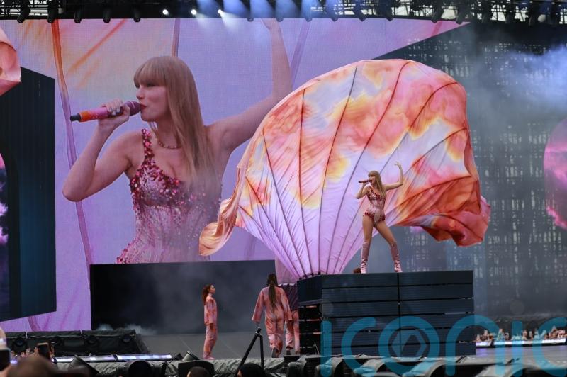 Taylor Swift receives gift from &lsquo;Irish fan club&rsquo; U2 as Eras Tour lands in Dublin