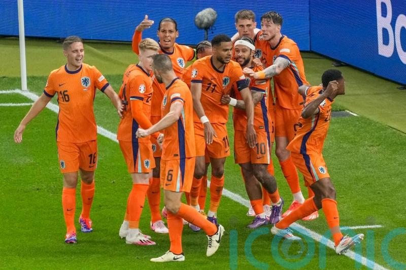 Netherlands fight back with two quick goals to set up England semi-final