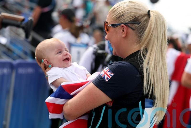 Amber Rutter wins skeet silver medal three months after giving birth