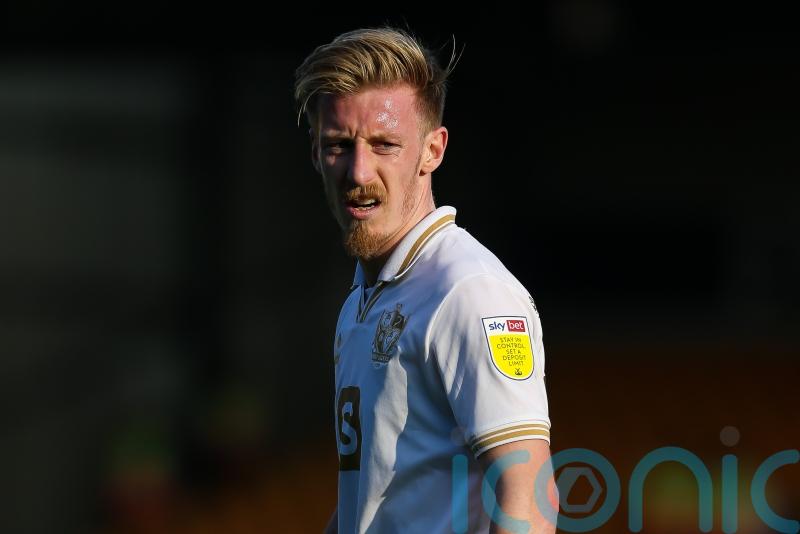 Oldham off and running with comfortable win over Braintree