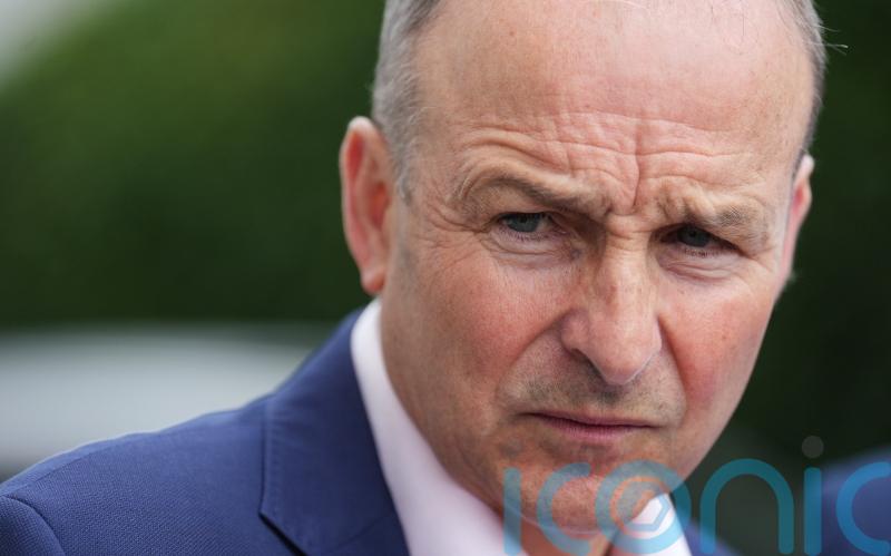 Six Irish soldiers caught up in air attack in Lebanon village