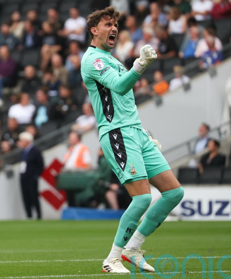 Bradford and Salford battle to goalless draw