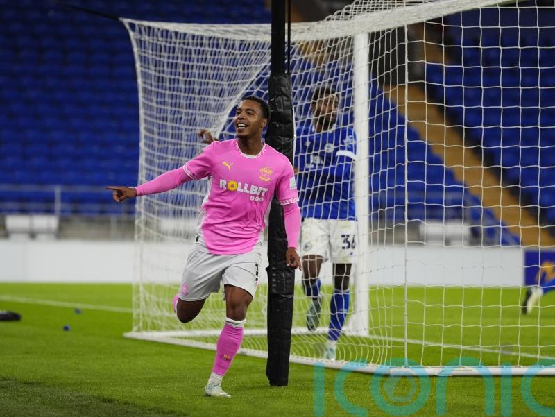 Southampton leave it late to edge past Cardiff in eight-goal thriller