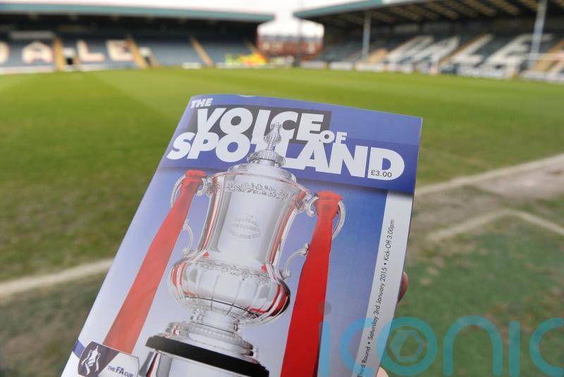 Rochdale maintain early season momentum with home defeat of Woking