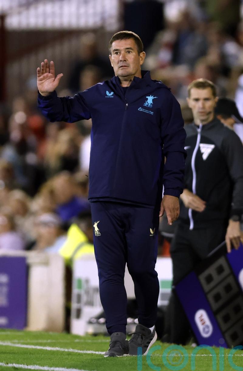 Nigel Clough praises Mansfield&rsquo;s effort in Stockport draw