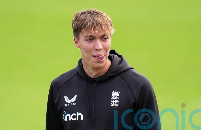 England to hand Test debut to left-arm quick Josh Hull at the Kia Oval